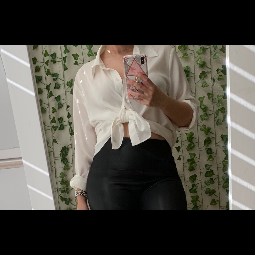 ✨NWT✨ Zara Blouse